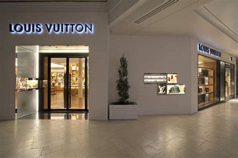 louis vuitton topanga mall